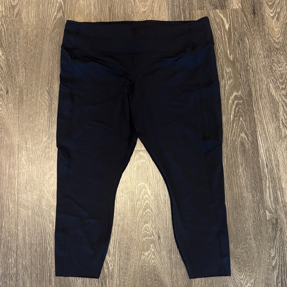 Lululemon Black Leggings with Side Pockets 23”, size 20